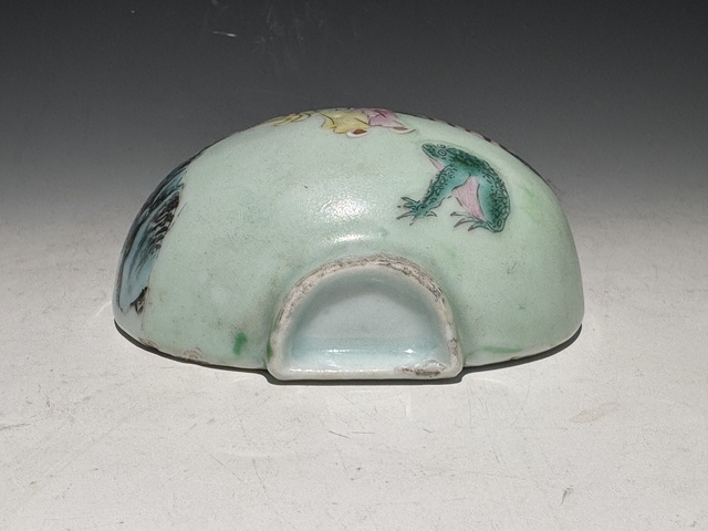 古玩陶瓷清中粉彩劉海戲金蟾壁瓶真品鑒賞圖