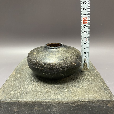 古玩陶瓷宋·吉州窯·黑釉水盂拍賣,當前價格469元