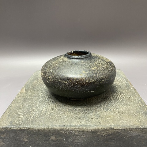 古玩陶瓷宋·吉州窯·黑釉水盂拍賣,當前價格469元