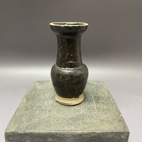 古玩陶瓷宋·黑釉瓶拍賣，當前價格239元