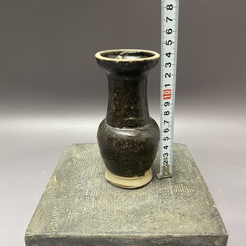 古玩陶瓷宋·黑釉瓶拍賣，當前價格239元