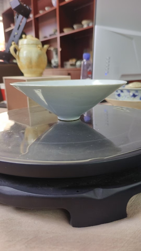 古玩陶瓷湖田窯青白釉雙鳳斗笠盞,模糊,偏老真品鑒賞圖