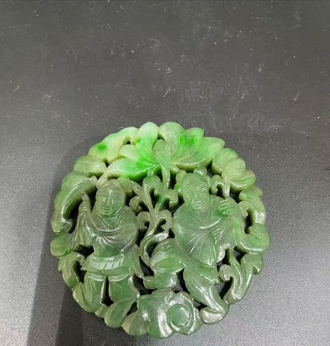 古玩玉器和田玉雕“擊鼓童子”真品鑒賞圖