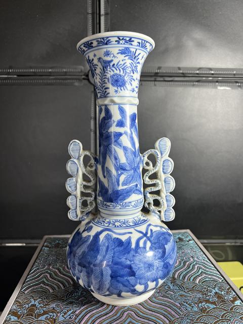 古玩陶瓷民國 青花瓶真品鑒賞圖