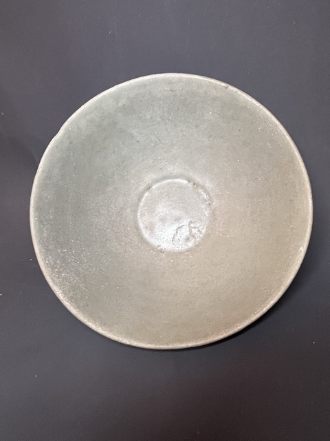 古玩陶瓷龍泉窯青釉碗真品鑒賞圖