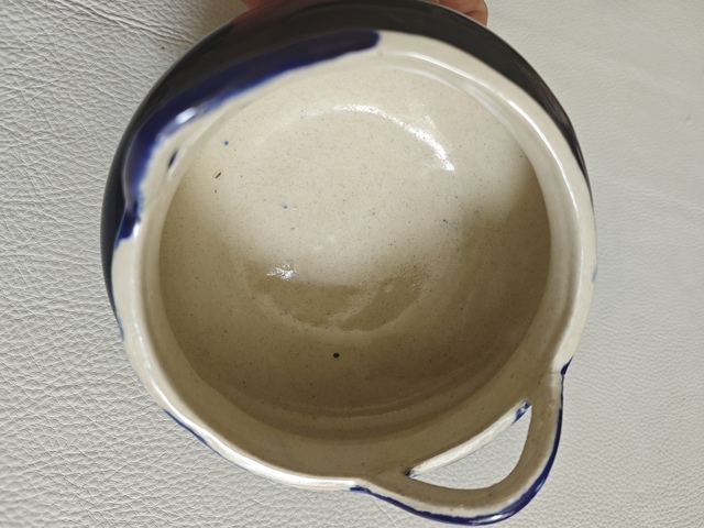 古玩陶瓷已保真霽藍(lán)釉香爐拍賣,當(dāng)前價(jià)格1200元