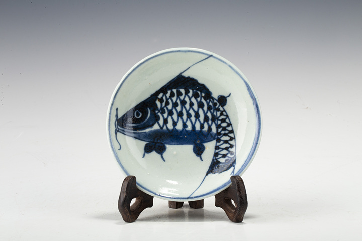 古玩陶瓷清中·青花魚紋碟拍賣，當前價格1062元