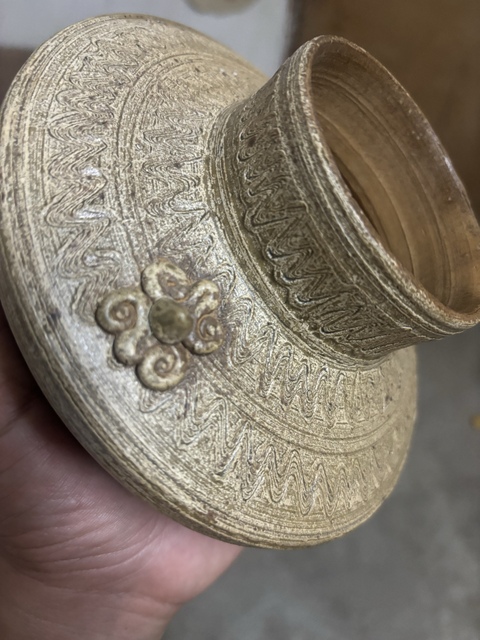古玩陶瓷青釉罐真品鑒賞圖