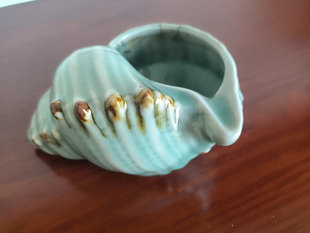 古玩陶瓷青釉褐彩海螺真品鑒賞圖