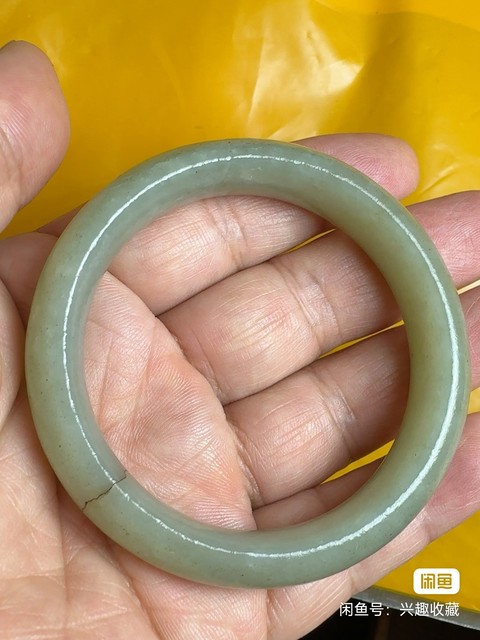 古玩玉器和田玉雕“素紋手鐲”真品鑒賞圖