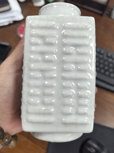 古玩陶瓷哥釉琮式瓶真品鑒賞圖