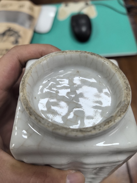 古玩陶瓷哥釉琮式瓶真品鑒賞圖