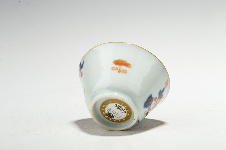 古玩陶瓷清康熙·青花礬紅描金花鳥紋杯碟拍賣，當前價格1024元