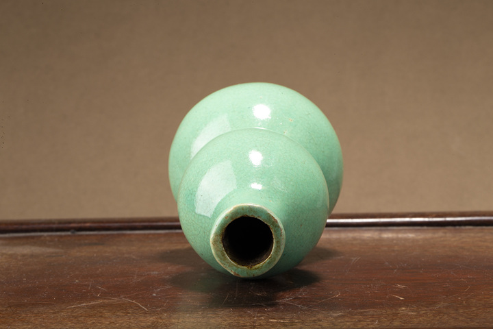 古玩陶瓷·綠哥釉葫蘆瓶
真品鑒賞圖