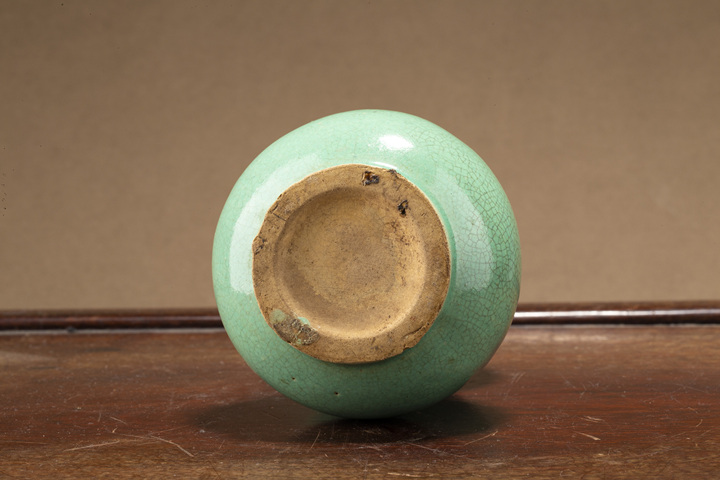 古玩陶瓷·綠哥釉葫蘆瓶
真品鑒賞圖