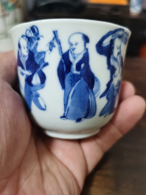 古玩陶瓷青花八仙人物仰鐘杯真品鑒賞圖