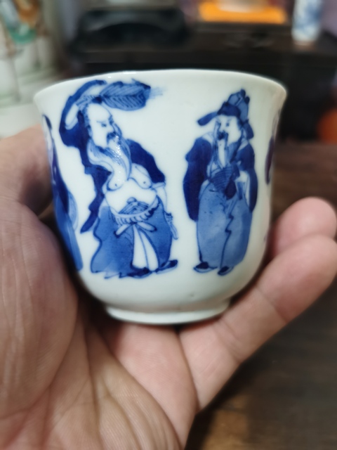 古玩陶瓷青花八仙人物仰鐘杯真品鑒賞圖
