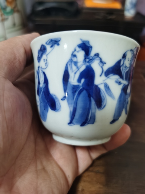 古玩陶瓷青花八仙人物仰鐘杯真品鑒賞圖