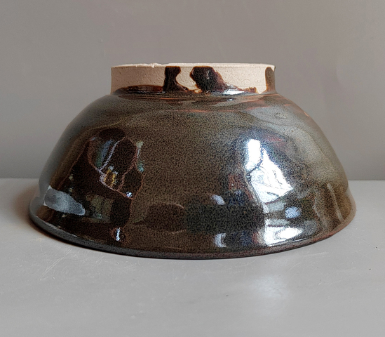 古玩陶瓷窯變黑釉茶碗真品鑒賞圖