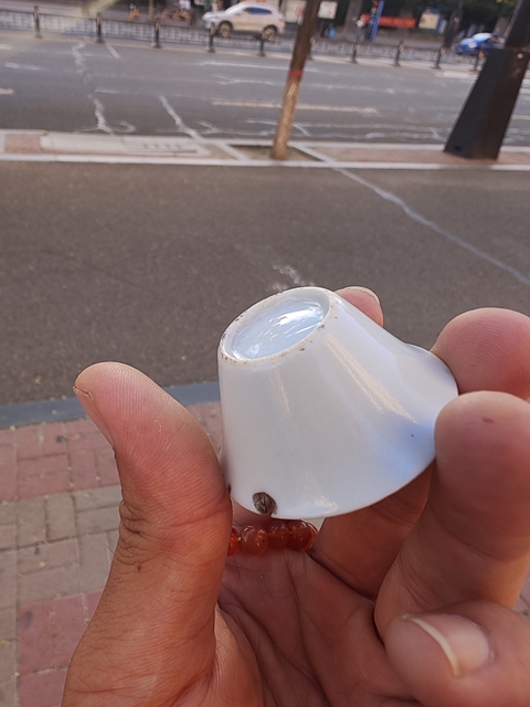 古玩陶瓷白釉馬蹄杯真品鑒賞圖