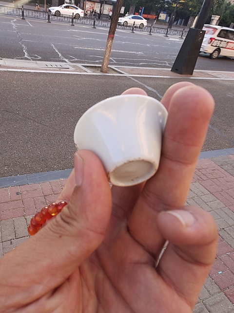 古玩陶瓷白釉馬蹄杯真品鑒賞圖