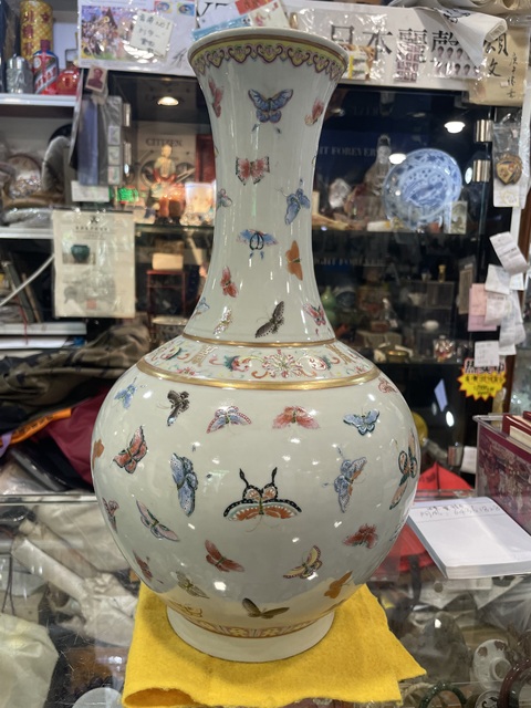 古玩陶瓷粉彩瓶真品鑒賞圖