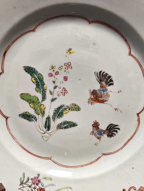 古玩陶瓷乾隆粉彩盤真品鑒賞圖