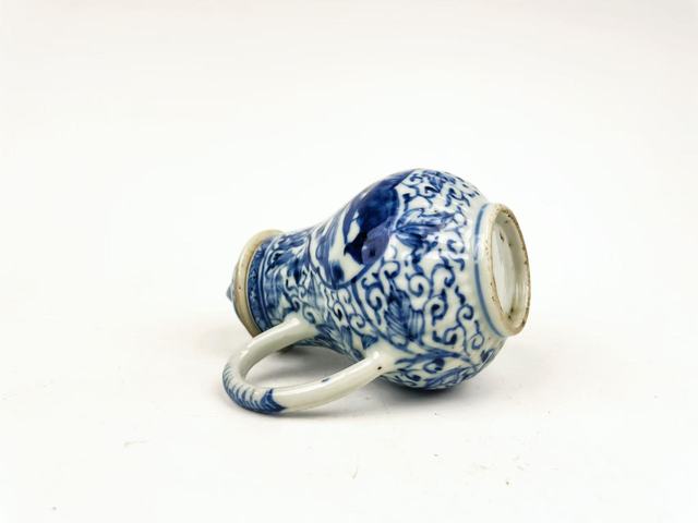古玩陶瓷清康熙·青花山水人物執壺拍賣,當前價格332元