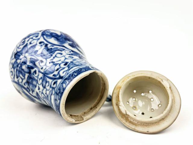 古玩陶瓷清康熙·青花山水人物執壺拍賣,當前價格332元