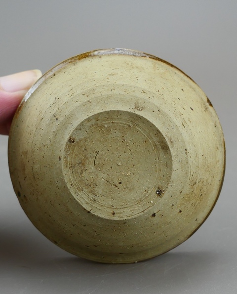 古玩陶瓷明晚期.吉州窯系紫金釉束口盞拍賣,當前價格33元