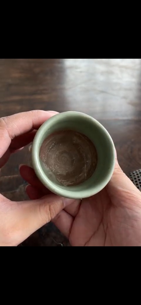 古玩陶瓷龍泉窯琴爐真品鑒賞圖
