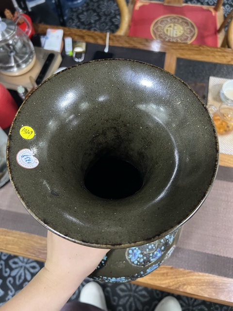 古玩陶瓷瓶真品鑒賞圖