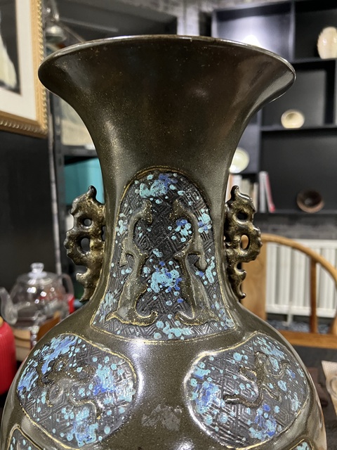 古玩陶瓷瓶真品鑒賞圖