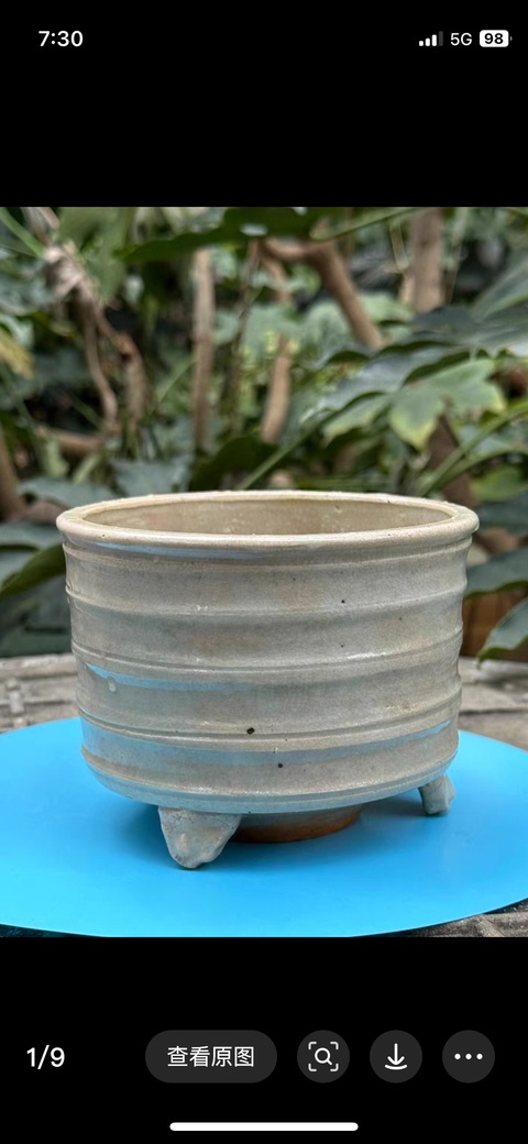 古玩陶瓷三足筒式香爐真品鑒賞圖