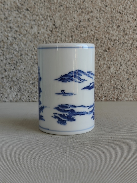 古玩陶瓷山水紋青花筆筒拍賣，當(dāng)前價(jià)格398元