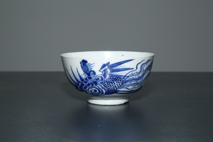 古玩陶瓷清晚期·青花鳳紋畫卷紋碗真品鑒賞圖