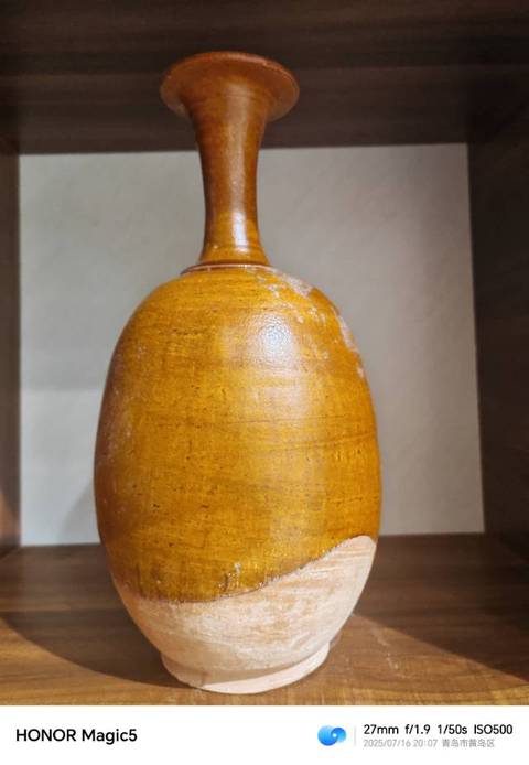 古玩陶瓷黃釉長頸瓶真品鑒賞圖
