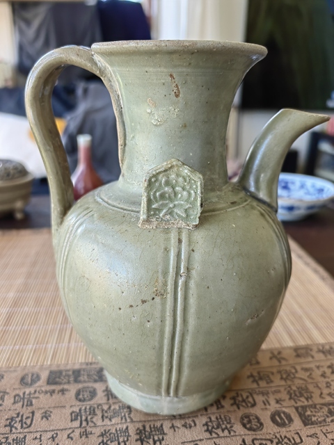 古玩陶瓷越窯青瓷執壺真品鑒賞圖
