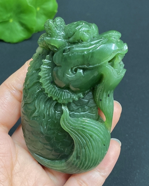 古玩玉器和田玉雕魚化龍把件(帶珠寶機構鑒定證書)拍賣,當前價格1500元
