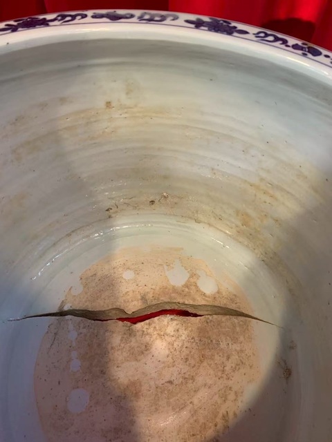 古玩陶瓷人物紋青花香爐真品鑒賞圖