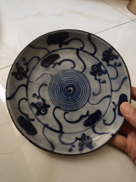 古玩陶瓷如意靈芝紋青花盤真品鑒賞圖