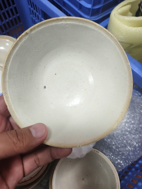 古玩陶瓷芒口圈足覆燒工藝影青碗真品鑒賞圖