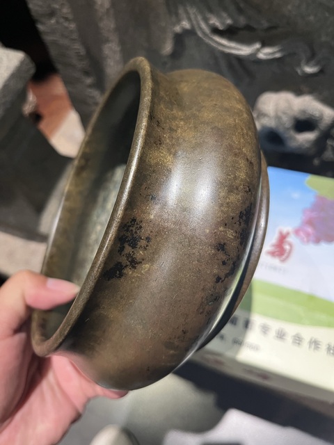 古玩銅器缶式爐真品鑒賞圖