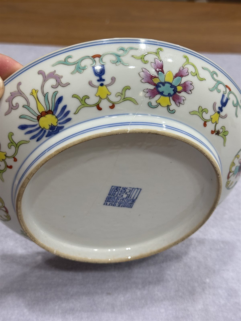 古玩陶瓷清乾隆 粉彩盤真品鑒賞圖