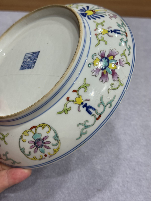 古玩陶瓷清乾隆 粉彩盤真品鑒賞圖