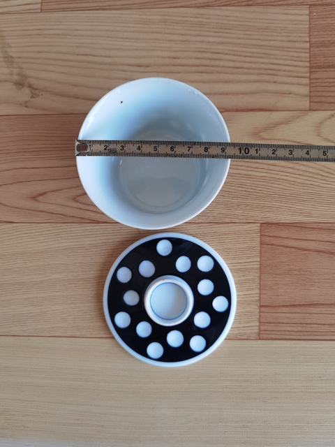 古玩陶瓷青花蓋杯拍賣，當(dāng)前價(jià)格220元