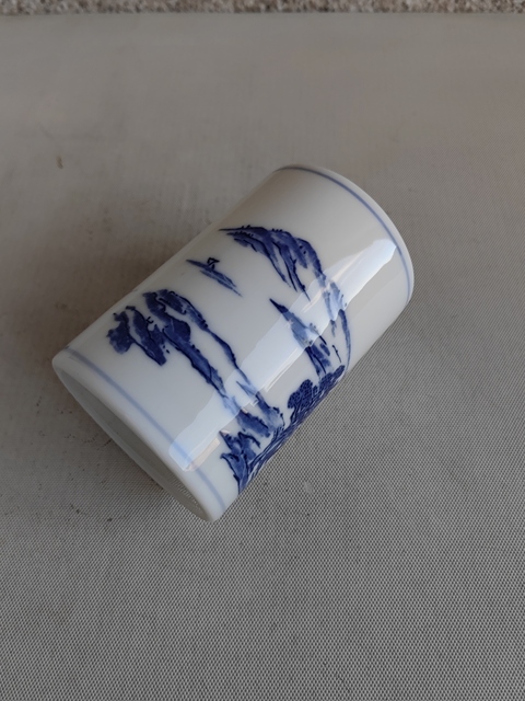 古玩陶瓷山水紋青花筆筒拍賣，當(dāng)前價(jià)格398元