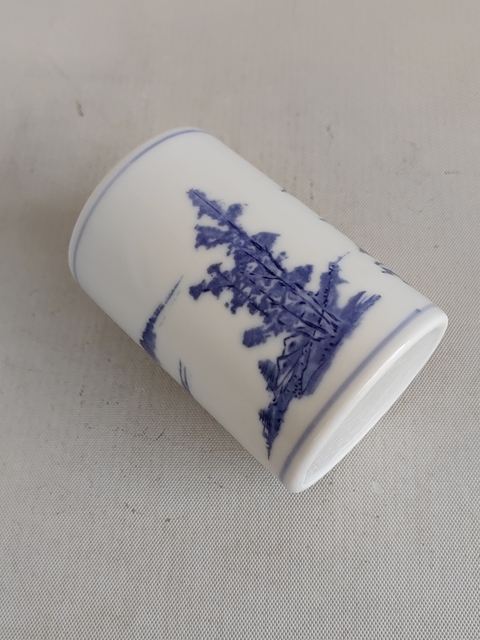 古玩陶瓷山水紋青花筆筒拍賣，當(dāng)前價(jià)格398元
