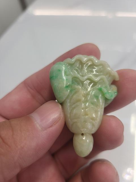 古玩玉器翡翠白菜真品鑒賞圖