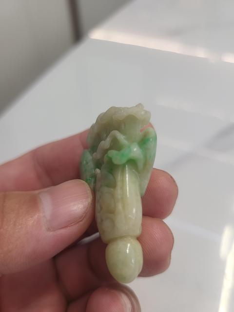 古玩玉器翡翠白菜真品鑒賞圖